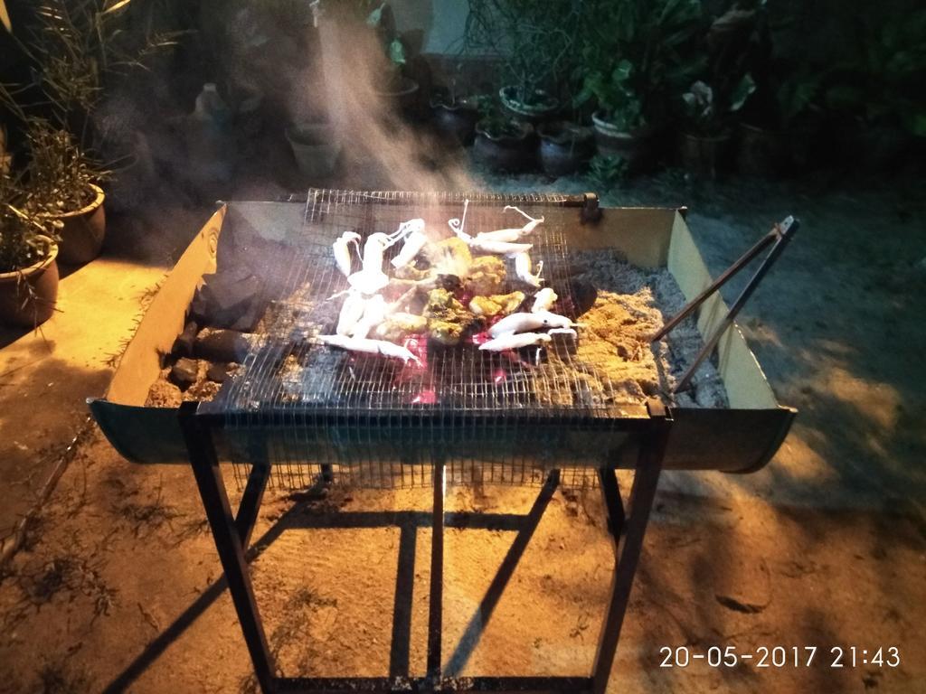 Relaxs Homestay コタバル エクステリア 写真